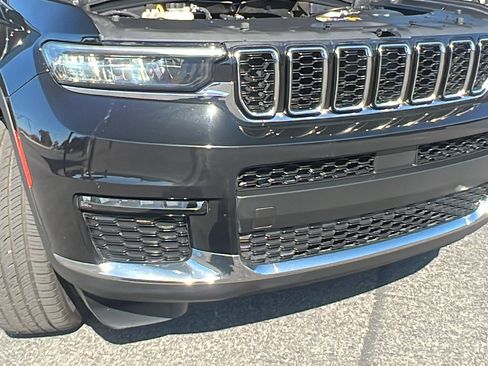 Used 2021 Jeep Grand Cherokee L Limited image 11