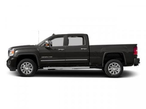 Used 2017 GMC Sierra 2500 Denali w/ Duramax Plus Package image 6