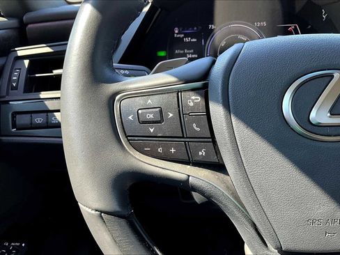 Certified 2024 Lexus ES 300h Ultra Luxury image 23