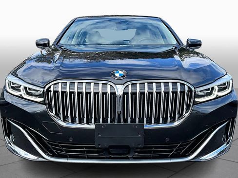 Used 2020 BMW 750i xDrive 750i xDrive w/ Executive Package image 3