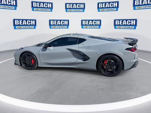 Used 2025 Chevrolet Corvette Stingray Coupe w/ Z51 Performance Package RWD image 5