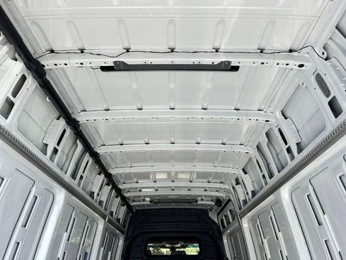 New 2025 Mercedes-Benz Sprinter 2500 image 14