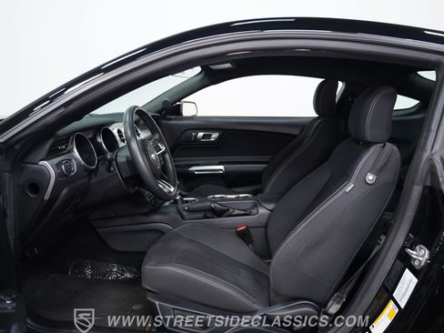 Used 2021 Ford Mustang GT w/ Black Accent Package RWD image 38