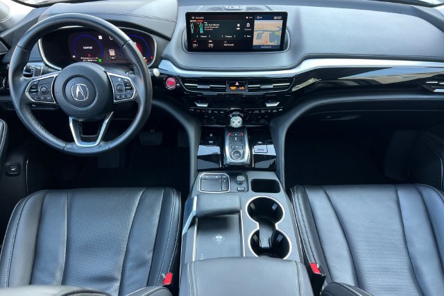 Used 2023 Acura MDX w/ Technology Package FWD image 15