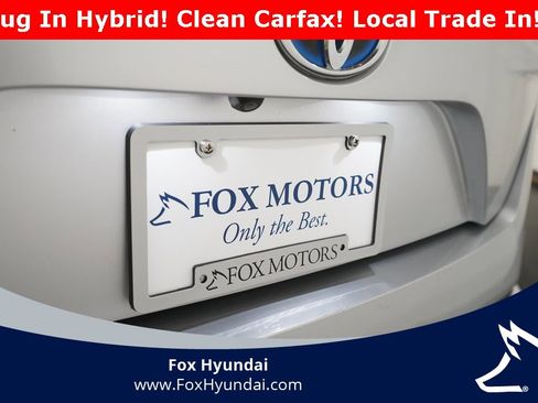 Used 2017 Toyota Prius Prime Premium image 36