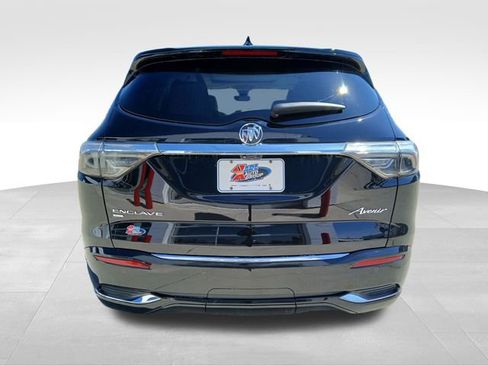 Used 2024 Buick Enclave Avenir w/ Avenir Technology Package image 4