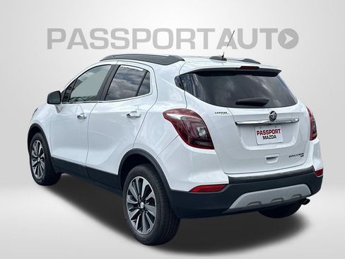 Used 2020 Buick Encore Essence AWD/4WD image 2
