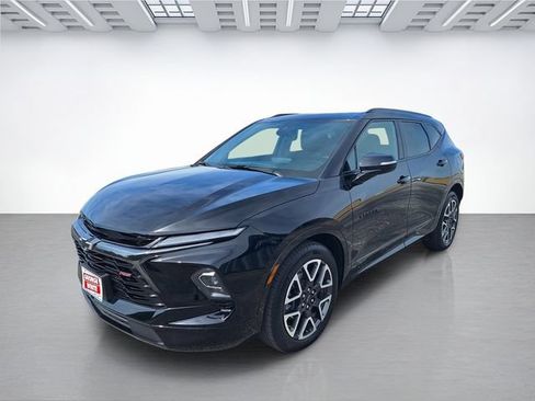 Certified 2023 Chevrolet Blazer RS w/ Driver Confidence II Package AWD/4WD image 8