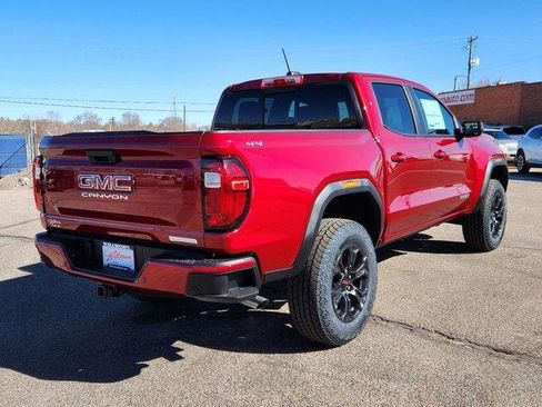 New 2025 GMC Canyon Elevation w/ Convenience Package image 3