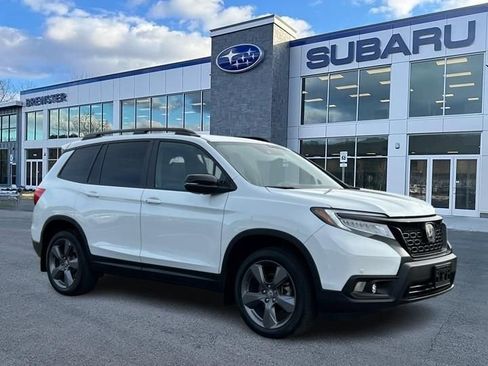 Used 2021 Honda Passport Touring image 1