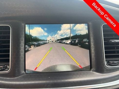 Used 2016 Dodge Charger R/T RWD image 18