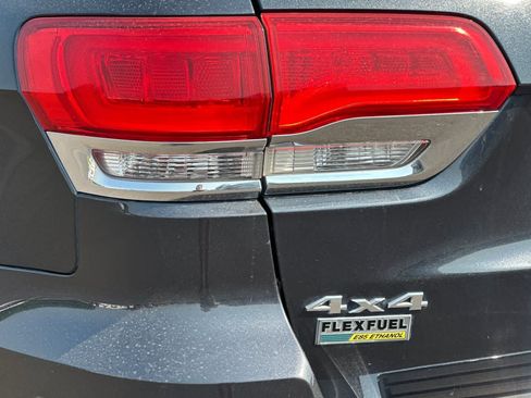 Used 2014 Jeep Grand Cherokee Limited AWD/4WD image 31