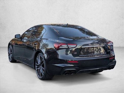 Used 2023 Maserati Ghibli Trofeo image 8
