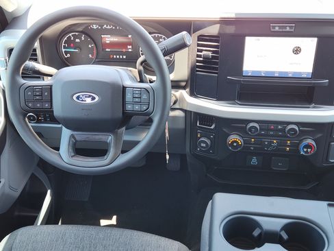 New 2026 Ford F250 XL w/ STX Appearance Package AWD/4WD image 22
