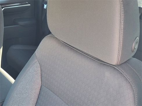 Used 2024 GMC Sierra 1500 SLE w/ Preferred Package image 15