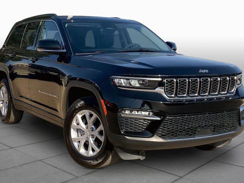 Used 2023 Jeep Grand Cherokee Limited AWD/4WD image 3