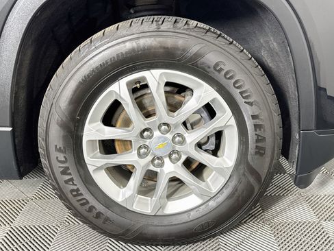 Used 2020 Chevrolet Traverse LS FWD image 30
