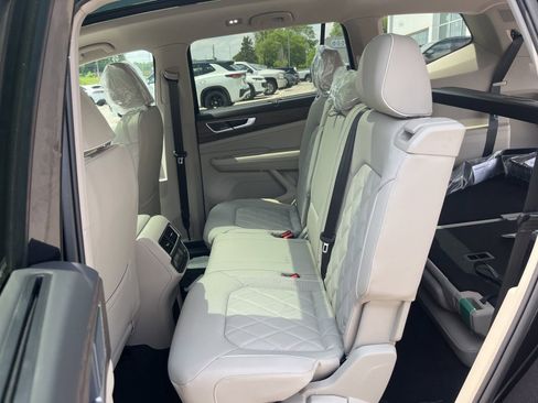 New 2026 Volkswagen Atlas SEL Premium R-Line AWD/4WD image 25