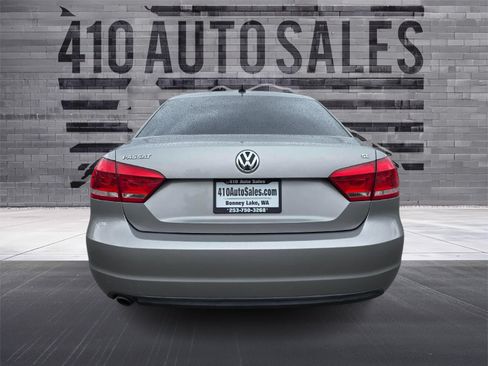 Used 2013 Volkswagen Passat 2.5 SE FWD image 4