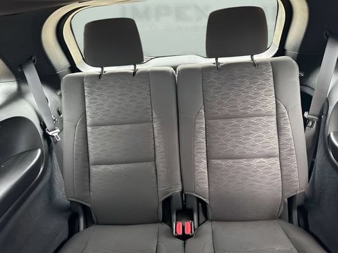 Used 2024 Dodge Durango GT AWD/4WD image 15