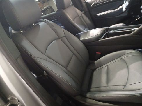 Used 2022 Buick Enclave Essence w/ Experience Buick Package image 26