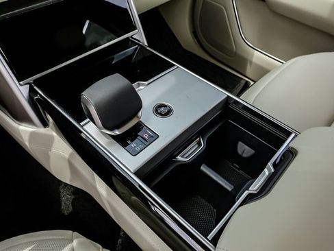 New 2026 Land Rover Range Rover SE AWD/4WD image 29