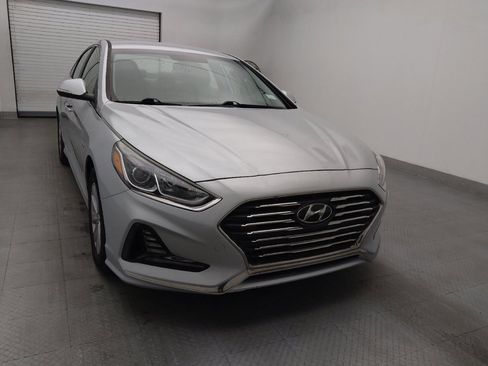 Used 2019 Hyundai Sonata SE image 14