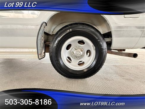 Used 1996 Dodge B2500 RWD image 26