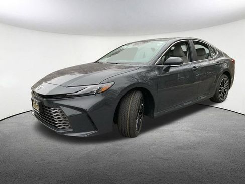 New 2026 Toyota Camry XLE AWD/4WD image 5