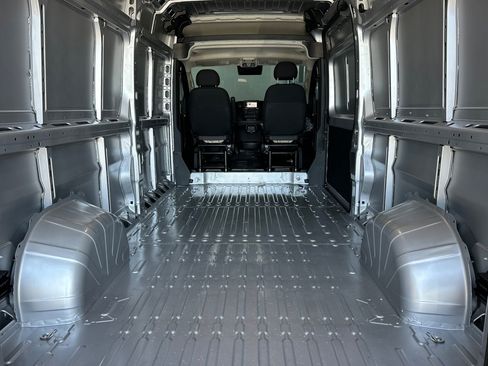 New 2026 RAM ProMaster 2500 w/ Convenience Group FWD image 14