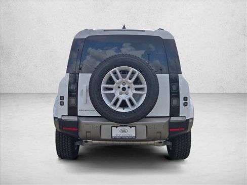 New 2026 Land Rover Defender 110 S AWD/4WD image 8
