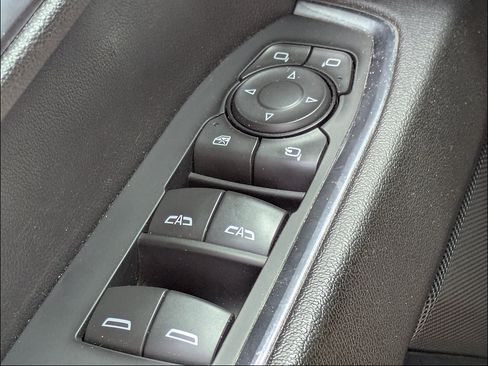 Certified 2023 Chevrolet Silverado 1500 LTZ AWD/4WD image 24