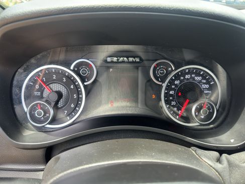 Used 2025 RAM 2500 Big Horn AWD/4WD image 24