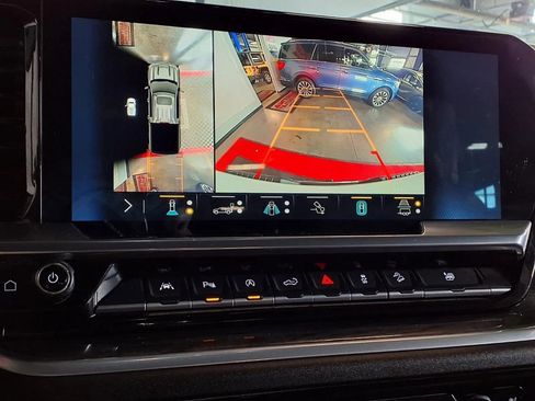 Used 2023 Chevrolet Silverado 1500 LTZ w/ LTZ Convenience Package II image 21