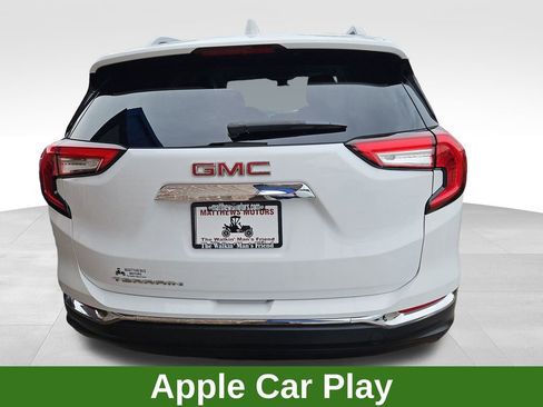 Used 2024 GMC Terrain SLT image 5