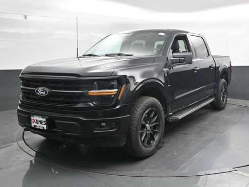 Used 2025 Ford F150 XLT w/ Equipment Group 301A Standard AWD/4WD image 6