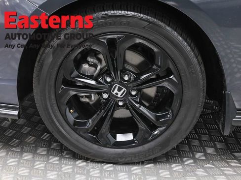 Used 2025 Honda Accord SE image 32