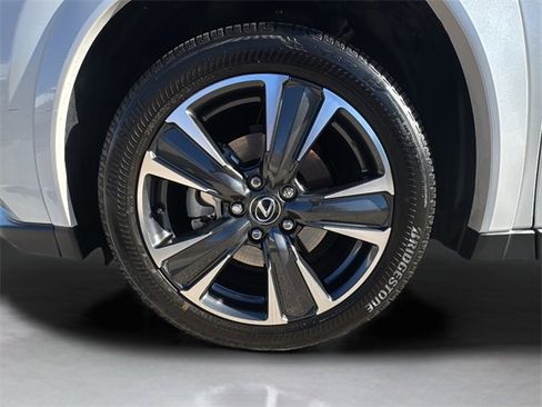 Used 2025 Lexus UX 300h AWD w/ Cold Area Package image 4