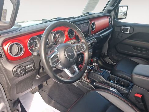 Used 2021 Jeep Wrangler Unlimited Rubicon AWD/4WD image 10