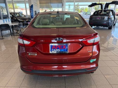 Used 2014 Ford Fusion Energi SE FWD image 4