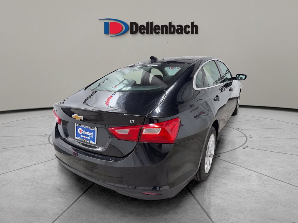 Used 2025 Chevrolet Malibu LT FWD image 4