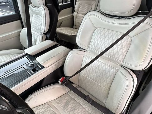 Used 2022 Lincoln Navigator L Black Label AWD/4WD image 22