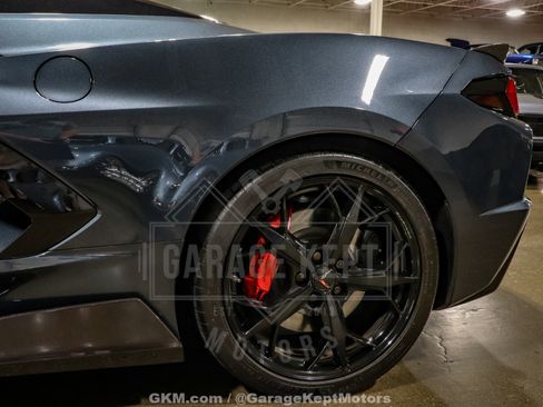 Used 2021 Chevrolet Corvette Stingray Premium Conv w/ Z51 Performance Package RWD image 56