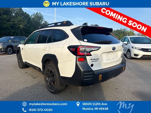 Certified 2025 Subaru Outback Wilderness AWD/4WD image 7
