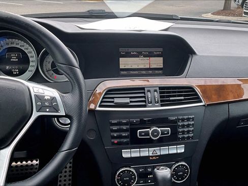 Used 2014 Mercedes-Benz C 250 Sedan image 7