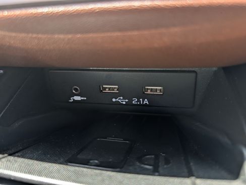 Used 2021 Subaru Outback Touring w/ Popular Package #2 AWD/4WD image 33
