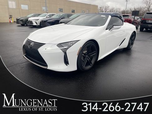 Used 2024 Lexus LC 500 Convertible image 1
