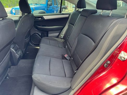 Used 2019 Subaru Legacy 2.5i Premium AWD/4WD image 19
