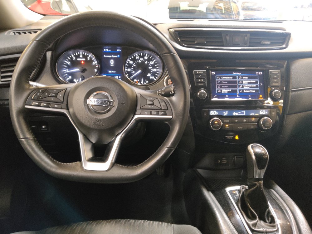 Used 2019 Nissan Rogue SV FWD image 22