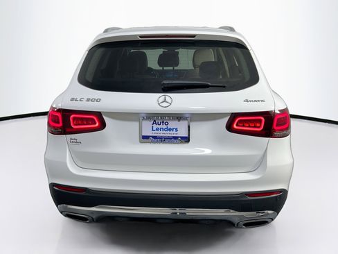 Used 2021 Mercedes-Benz GLC 300 4MATIC SUV image 6